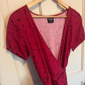 Dark red / maroon maxi / midi wrap dress with black pattern by Hurley small new.